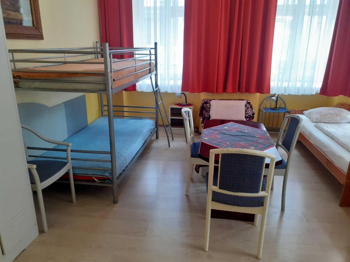 Happyhostel Vienna Luaran gambar